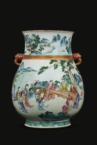 VASO, CINA, DINASTIA QING PERIODO JIAQING-DAOGUANG, SEC. XVIII-XIX  - Asta Arte orientale | 东方艺术   - Associazione Nazionale - Case d'Asta italiane