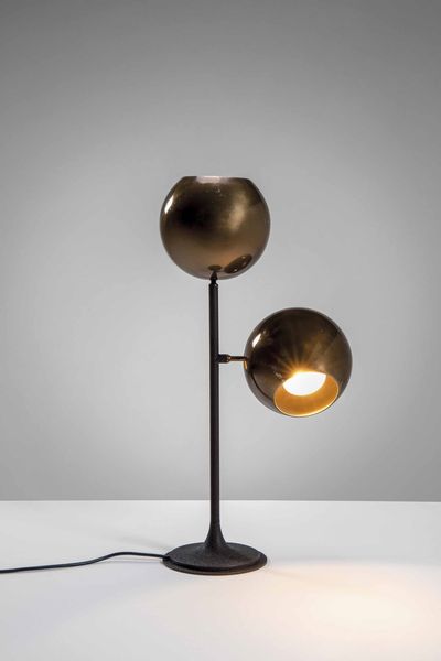 GINO SARFATTI : Lampada da tavolo mod. 521  - Asta Fine Design - Associazione Nazionale - Case d'Asta italiane