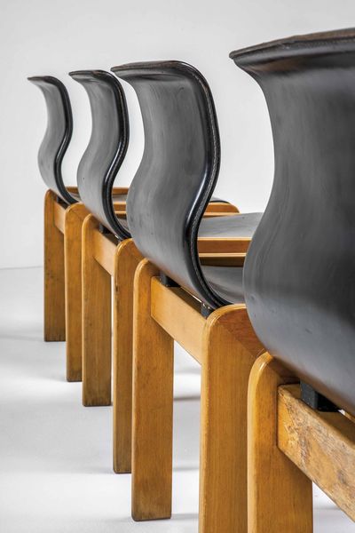 AFRA E TOBIA SCARPA : Sei sedie  - Asta Fine Design - Associazione Nazionale - Case d'Asta italiane