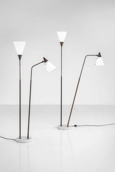 GIUSEPPE OSTUNI : Due lampade da terra  - Asta Fine Design - Associazione Nazionale - Case d'Asta italiane