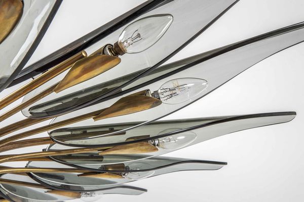 MAX INGRAND : Lampada a sospensione Dahlia mod. 1563  - Asta Fine Design - Associazione Nazionale - Case d'Asta italiane