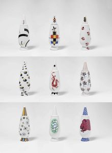 Alessandro Mendini per Alessi : Dieci vasi in ceramica smaltata  - Asta Fine Design - Associazione Nazionale - Case d'Asta italiane