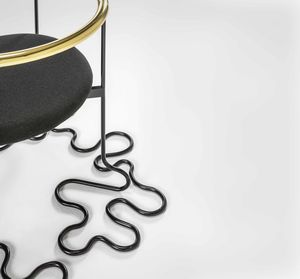 Shigeru Uchida : Seduta mod. Nirvana  - Asta Fine Design - Associazione Nazionale - Case d'Asta italiane