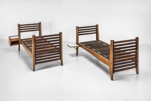 CARLO MOLLINO : Set di due letti impilabili a castello e scaletta  - Asta Fine Design - Associazione Nazionale - Case d'Asta italiane