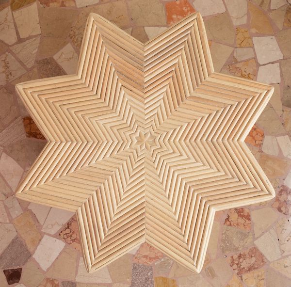 Nicolò Castellini Baldissera : Tavolino in forma di stella  - Asta ECLECTICA, the home of designer Nicol Castellini Baldissera - Associazione Nazionale - Case d'Asta italiane