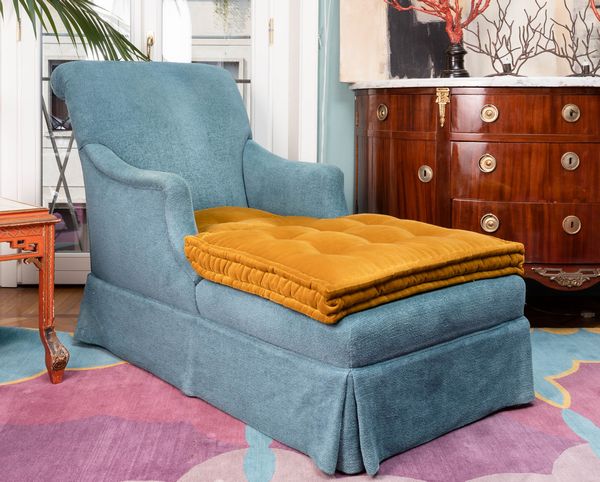 Nicolò Castellini Baldissera : Chaise longue rivestita in velluto. Tessuti C.&C. Milano  - Asta ECLECTICA, the home of designer Nicol Castellini Baldissera - Associazione Nazionale - Case d'Asta italiane