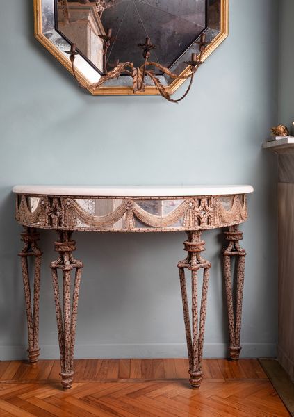 Coppia di consolles. XX secolo  - Asta ECLECTICA, the home of designer Nicol Castellini Baldissera - Associazione Nazionale - Case d'Asta italiane