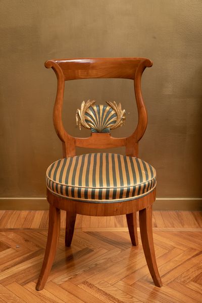 Gruppo di sei sedie in ciliegio. XIX secolo  - Asta ECLECTICA, the home of designer Nicol Castellini Baldissera - Associazione Nazionale - Case d'Asta italiane