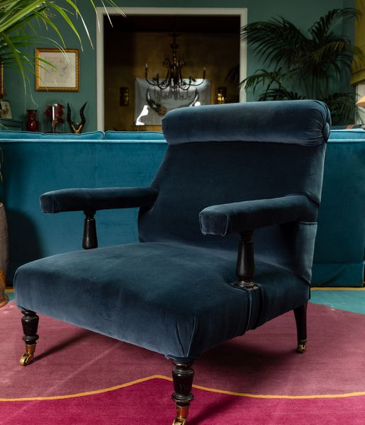 Coppia di poltrone in legno ebanizzato. Inizio XX secolo  - Asta ECLECTICA, the home of designer Nicol Castellini Baldissera - Associazione Nazionale - Case d'Asta italiane