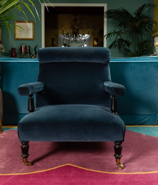 Coppia di poltrone in legno ebanizzato. Inizio XX secolo  - Asta ECLECTICA, the home of designer Nicol Castellini Baldissera - Associazione Nazionale - Case d'Asta italiane