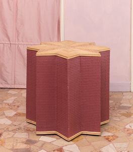 Nicolò Castellini Baldissera : Tavolino in forma di stella  - Asta ECLECTICA, the home of designer Nicol Castellini Baldissera - Associazione Nazionale - Case d'Asta italiane