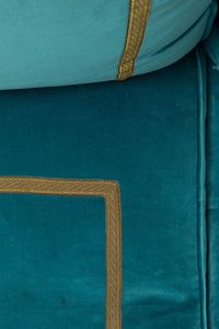 Nicolò Castellini Baldissera : Divano a tre posti rivestito in velluto. Tessuti C.&C. Milano  - Asta ECLECTICA, the home of designer Nicol Castellini Baldissera - Associazione Nazionale - Case d'Asta italiane