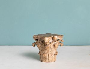 Modello di capitello corinzio in pietra. XX secolo<BR>  - Asta ECLECTICA, the home of designer Nicol Castellini Baldissera - Associazione Nazionale - Case d'Asta italiane