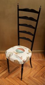 Coppia di sedie stile chiavarine rivestite con tessuto Pierre Frey  - Asta ECLECTICA, the home of designer Nicol Castellini Baldissera - Associazione Nazionale - Case d'Asta italiane