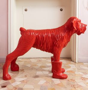 WILLIAM SWEETLOVE : Cloned dog with boots  - Asta ECLECTICA, the home of designer Nicol Castellini Baldissera - Associazione Nazionale - Case d'Asta italiane