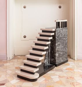 Modellino architettonico in marmi vari. XX secolo  - Asta ECLECTICA, the home of designer Nicol� Castellini Baldissera - Associazione Nazionale - Case d'Asta italiane