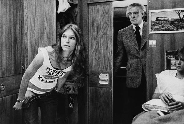 ,Tazio Secchiaroli : Ann Turkel, Richard Harris e Raymond Lovelock in Cassandra Crossing  - Asta Fotografia: Under 1K - Associazione Nazionale - Case d'Asta italiane