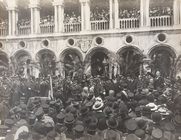 ,Osvaldo Bohm : Senza titolo (Venezia)  - Asta Fotografia: Under 1K - Associazione Nazionale - Case d'Asta italiane