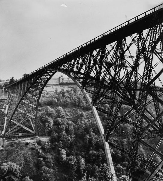 ,Jean Ribiére : Le Viaduc de Garabit  - Asta Fotografia: Under 1K - Associazione Nazionale - Case d'Asta italiane