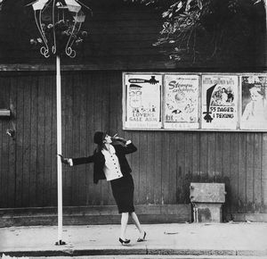 ,Bob Robinson : Vicky Kleivaal, Lido Venezia  - Asta Fotografia: Under 1K - Associazione Nazionale - Case d'Asta italiane