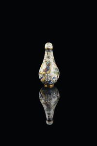 SNUFF BOTTLE - Snuff bottle in Cloisonn  Cina  XX secolo. h cm 7 5