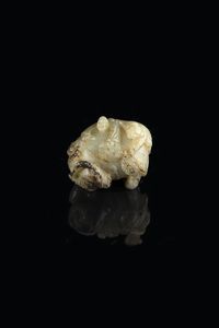 GIADA - Giada di color Celadon con Russet rappresentante bufalo con ragazzo  Cina  dinasria Ming  XVII secolo. h cm 3x [..]