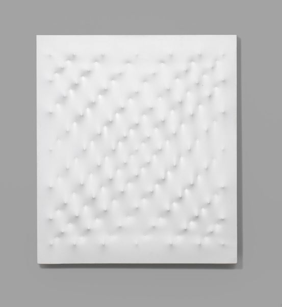 CASTELLANI ENRICO (1930 - 2017) : Superficie bianca.  - Asta Asta 368 | ARTE MODERNA E CONTEMPORANEA Tradizionale - Associazione Nazionale - Case d'Asta italiane