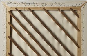CASTELLANI ENRICO (1930 - 2017) : Superficie bianca.  - Asta Asta 368 | ARTE MODERNA E CONTEMPORANEA Tradizionale - Associazione Nazionale - Case d'Asta italiane