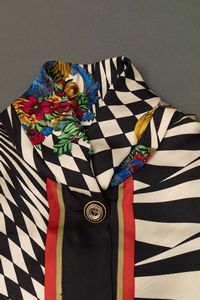 Gianni Versace : Camicia vintage  - Asta POP Culture and Comics - Associazione Nazionale - Case d'Asta italiane