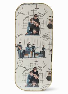 Anonimo : Tavolino da caff� Beatles  - Asta POP Culture and Comics - Associazione Nazionale - Case d'Asta italiane