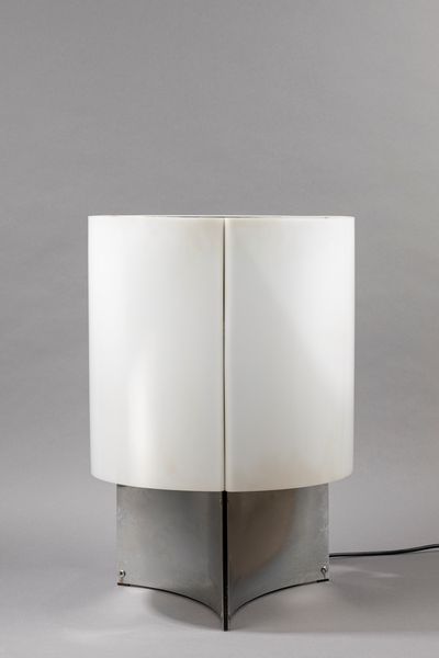 ,Massimo Vignelli : Lampada modello 526/G  - Asta Design e Arti Decorative - Associazione Nazionale - Case d'Asta italiane