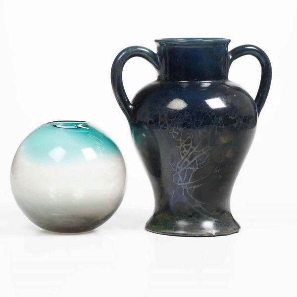 Due vasi diversi, uno Melandri in ceramica e uno in vetro di Murano  - Asta Antiquariato Giugno - Associazione Nazionale - Case d'Asta italiane