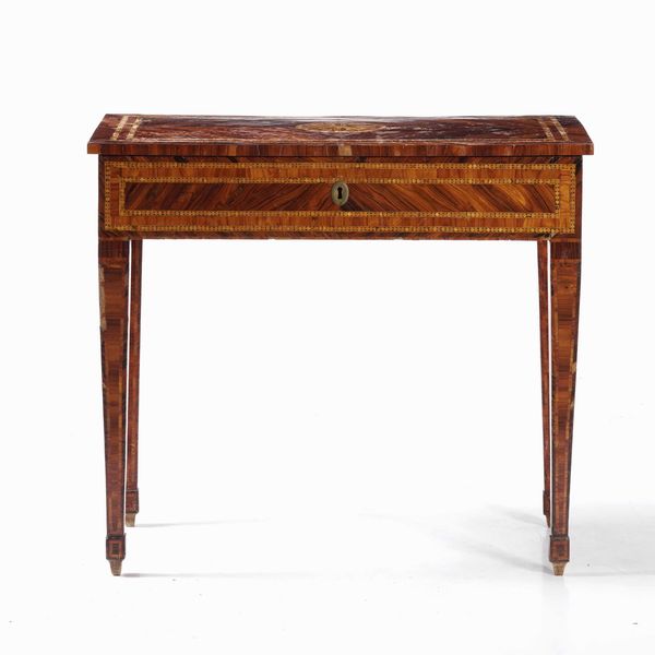 Tavolo lastronato e filettato, in stile  - Asta Antiquariato Giugno - Associazione Nazionale - Case d'Asta italiane