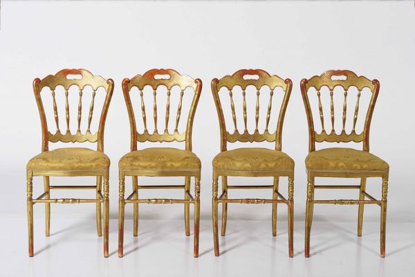 Gruppo di quattro sedie in legno dorato  - Asta Antiquariato Giugno - Associazione Nazionale - Case d'Asta italiane