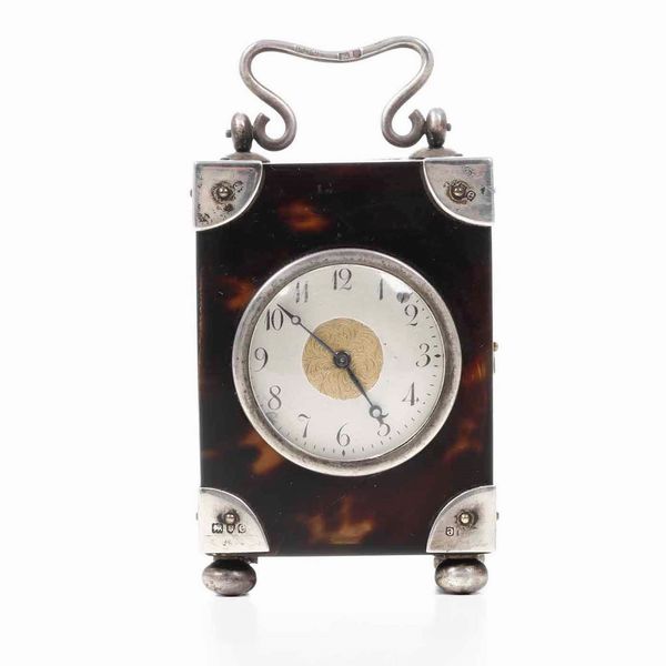 Pendoletta in tartaruga e argento, Inghilterra, XIX secolo  - Asta Antiquariato Giugno - Associazione Nazionale - Case d'Asta italiane