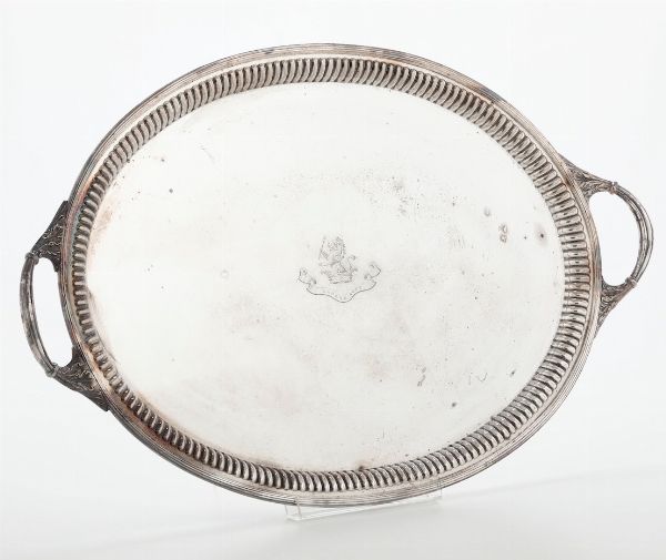 Lotto di oggetti in metallo argentato  - Asta Antiquariato Giugno - Associazione Nazionale - Case d'Asta italiane