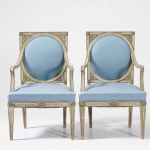 Coppia di poltrone in legno laccato. XIX secolo  - Asta Antiquariato Giugno - Associazione Nazionale - Case d'Asta italiane