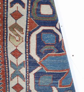 Tappeto Caucaso. Prima met� XX secolo  - Asta Antiquariato Giugno - Associazione Nazionale - Case d'Asta italiane