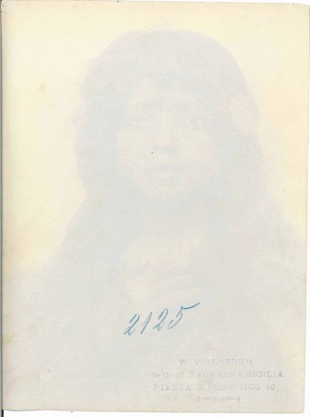 WILHELM VON GLOEDEN : Ragazzina velata, 1900 ca  - Asta Arte Moderna e Contemporanea e Fotografia - Associazione Nazionale - Case d'Asta italiane