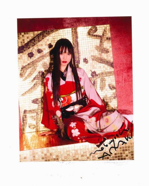 NOBUYOSHI ARAKI : Bisazza title campaign  - Asta Arte Moderna e Contemporanea e Fotografia - Associazione Nazionale - Case d'Asta italiane