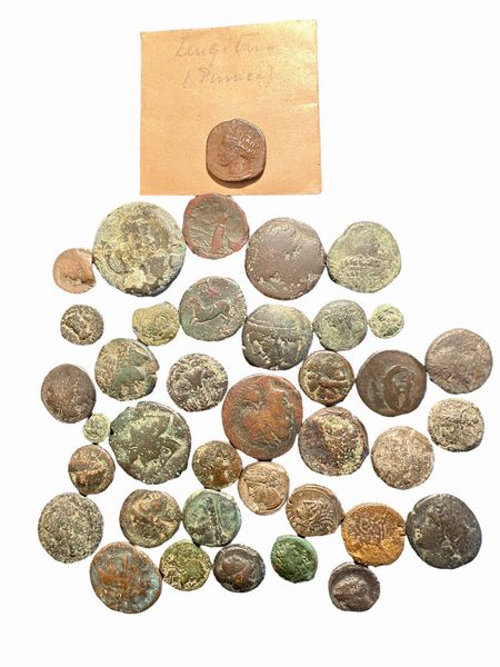 Lotto di 37 monete in bronzo del mondo greco e magno greco  - Asta Numismatica - Associazione Nazionale - Case d'Asta italiane