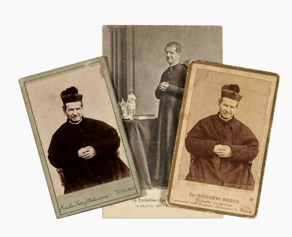 GIOVANNI (SANTO) BOSCO : 1 fotografia formato carte de visite applicata su supporto Scuola Fotografica Salesiana Torino Via Cottolengo 32.  - Asta Libri, autografi e manoscritti - Associazione Nazionale - Case d'Asta italiane