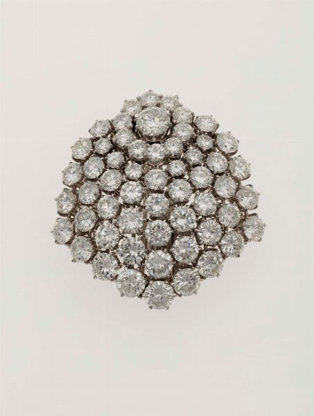 Spilla con diamanti taglio brillante per ct 17,00 circa  - Asta Fine Jewels - Associazione Nazionale - Case d'Asta italiane