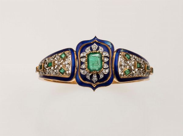 Bracciale rigido con smeraldo, diamanti e smalto blu  - Asta Fine Jewels - Associazione Nazionale - Case d'Asta italiane