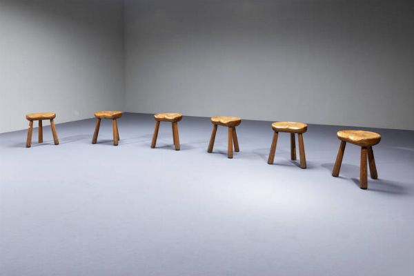 PRODUZIONE ITALIANA : Sei sgabelli in legno. Anni '50 cm 41x35x27  - Asta Design - Associazione Nazionale - Case d'Asta italiane