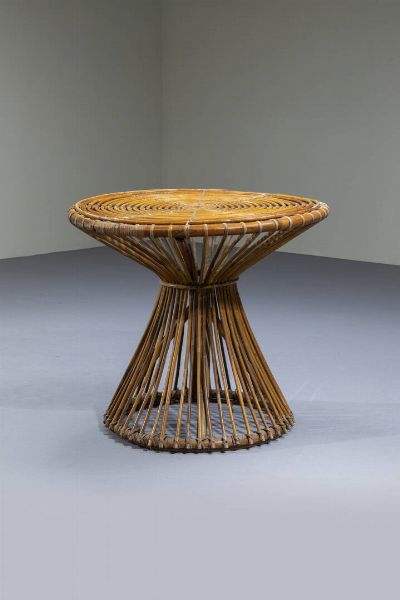 FRANCO ALBINI : Tavolino in vimini e canna d'India. Anni '50 cm 66x74  - Asta Design - Associazione Nazionale - Case d'Asta italiane
