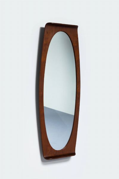 CAMPO & GRAFFI : Specchiera con cornice in compensato curvato. Anni '60 cm 121x46  - Asta Design - Associazione Nazionale - Case d'Asta italiane