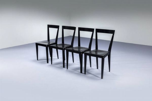 PRODUZIONE ITALIANA : Quattro sedie in legno laccato. Anni '60 cm 84x40x46  - Asta Design - Associazione Nazionale - Case d'Asta italiane