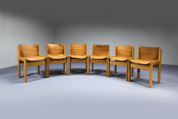IBISCO : Sei sedie con struttura in legno sedute e schienali in cuoio. Anni '70 cm 79x48x50  - Asta Design - Associazione Nazionale - Case d'Asta italiane