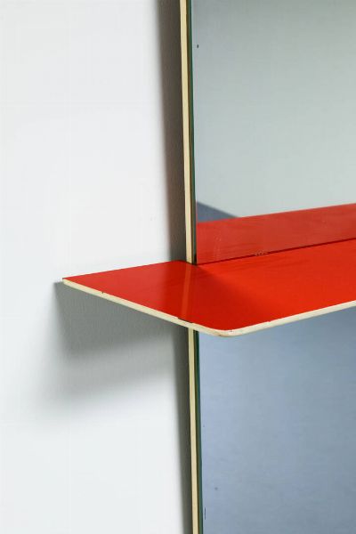 PRODUZIONE ITALIANA : Specchiera con mensola in legno rivestita in formica. Anni '50 cm 190x47x25  - Asta Design - Associazione Nazionale - Case d'Asta italiane